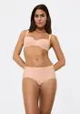 BODY MAKE-UP ILLUSION