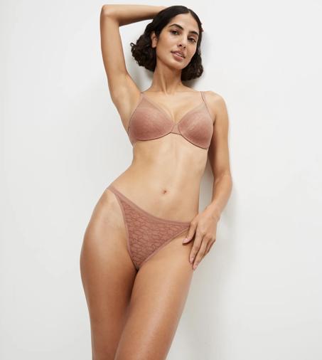 TRIUMPH SIGNATURE SHEER in BROWN