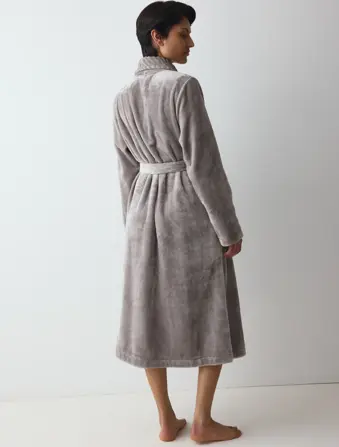 ROBES