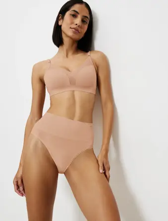 TRIUMPH SOFT SCULPT