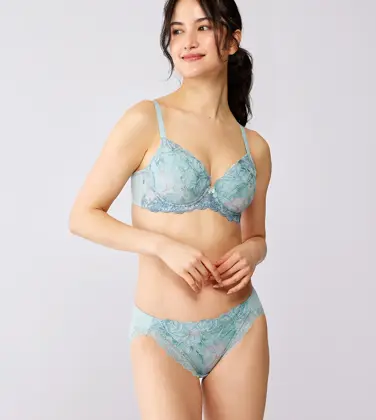 レッドレーベル バイ トリンプ0117 ブラジャー