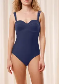 SUMMER ALLURE