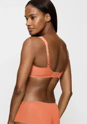 ESSENTIAL MINIMIZER T
