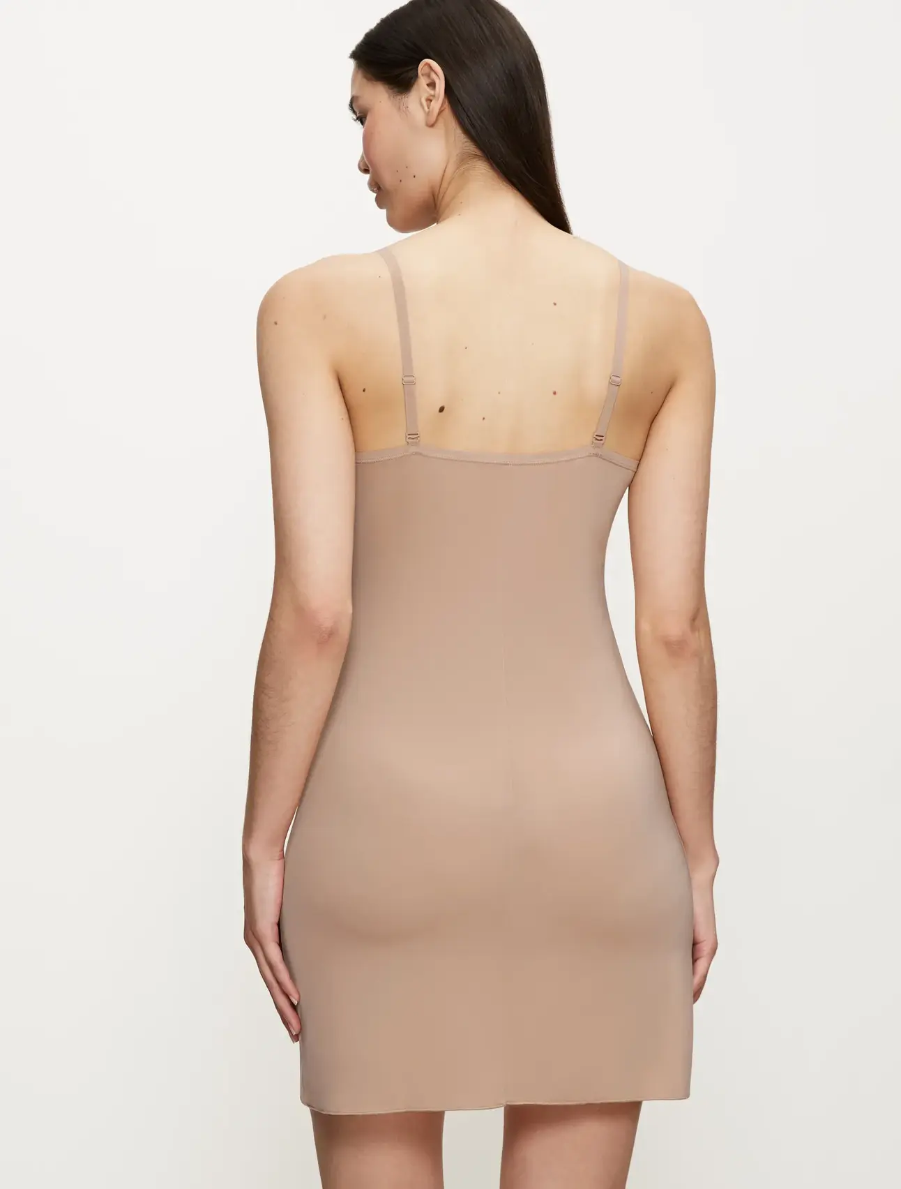BODY MAKE-UP T