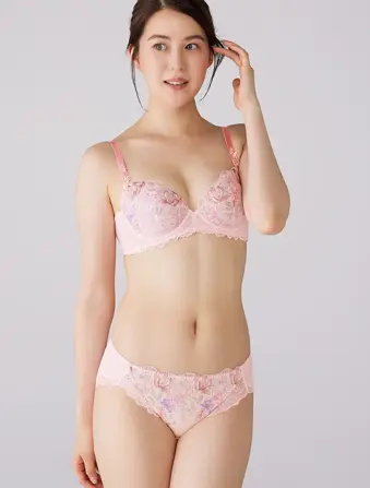 レッドレーベル バイ トリンプ0124 ブラジャー