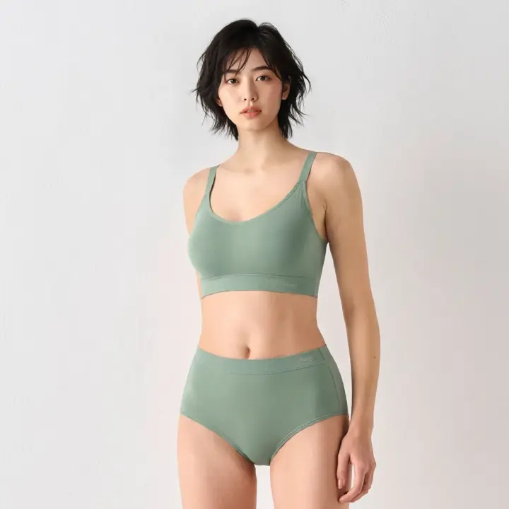 スロギー フリー オールラウンド ハーフトップ, グリーン, model image number 1