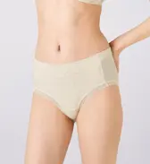 ゴールドレーベル バイ トリンプ4007 はきこみ普通ショーツ, ホワイト, model image number 0