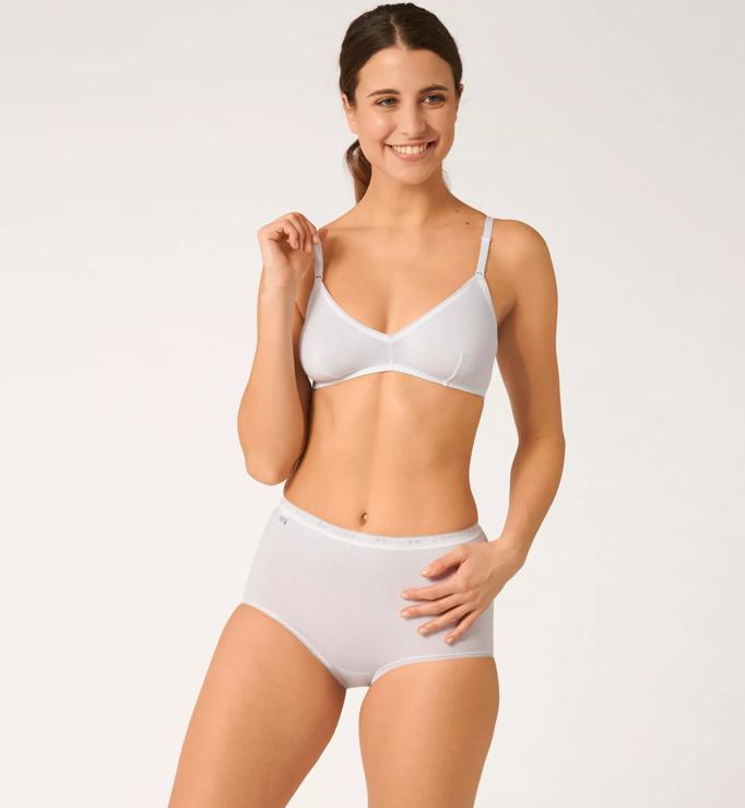 Sloggi Womens Zero Feel High Waisted Seamfree Cotton Underwear or Panties  Basic Maxi Briefs (Skin, M, 3 Pack) 