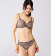 【SALE】レッドレーベル バイ トリンプ0117 レギュラーショーツ, ブラウン, model image number 1