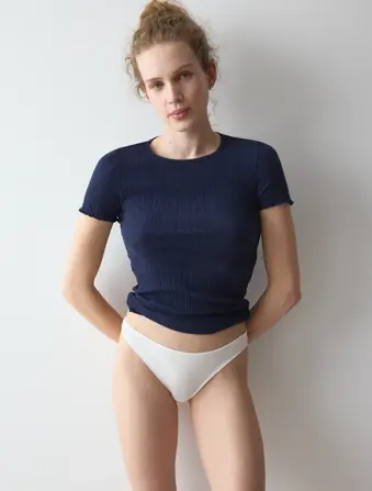 PRETTY MODAL