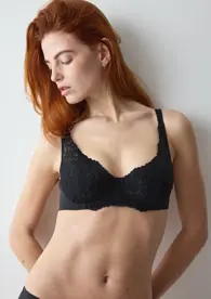 AMOURETTE BERRY