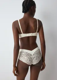 BODY MAKE-UP ILLUSION LACE