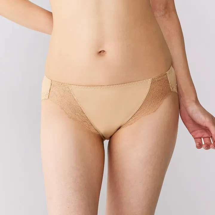 フロラーレ バイ トリンプ707 レギュラーショーツ, ベージュ, model image number 0