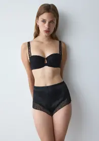 BODY MAKE-UP ILLUSION LACE