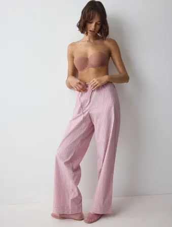 TRIUMPH SIGNATURE SHEER