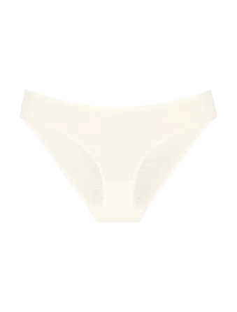 TRIUMPH SIGNATURE SHEER