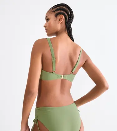 SUMMER ALLURE