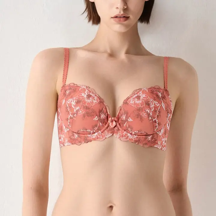 WEB限定】美胸ソフトブラ クラッシーペタルズ ブラ＆ショーツセット