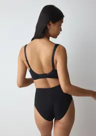 BMU ILLUSION CURVE