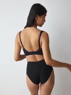 BMU ILLUSION CURVE