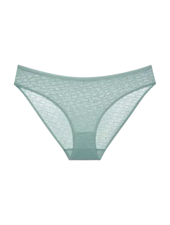 TRIUMPH SIGNATURE SHEER