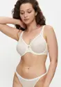 TRIUMPH SIGNATURE SHEER