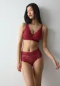 LOVE IN LACE