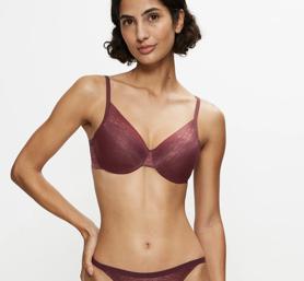 TRIUMPH SIGNATURE SHEER