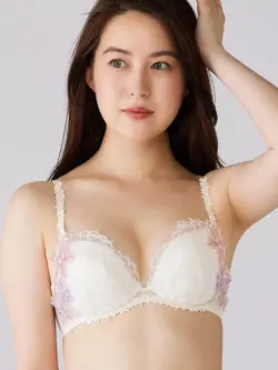 フロラーレ バイ トリンプ 519 ブラジャー1