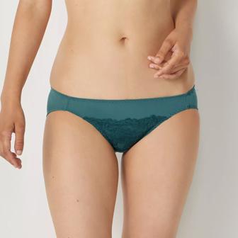 Daily AMOSTYLE スムースブラ ブラ＆ショーツセット (コンフィーレース), グリーン, model image number 1