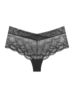 LOVE IN LACE