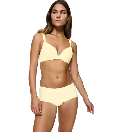 BODY MAKE-UP ILLUSION
