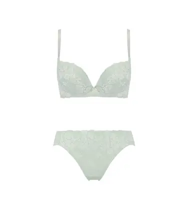 【WEB/アウトレット限定】きゅっと寄せブラ ブラ＆ショーツセット スウィンギングブーケ