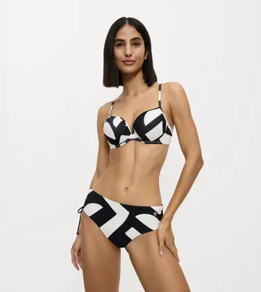 SUMMER ALLURE