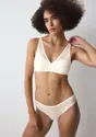 TRIUMPH SIGNATURE SHEER