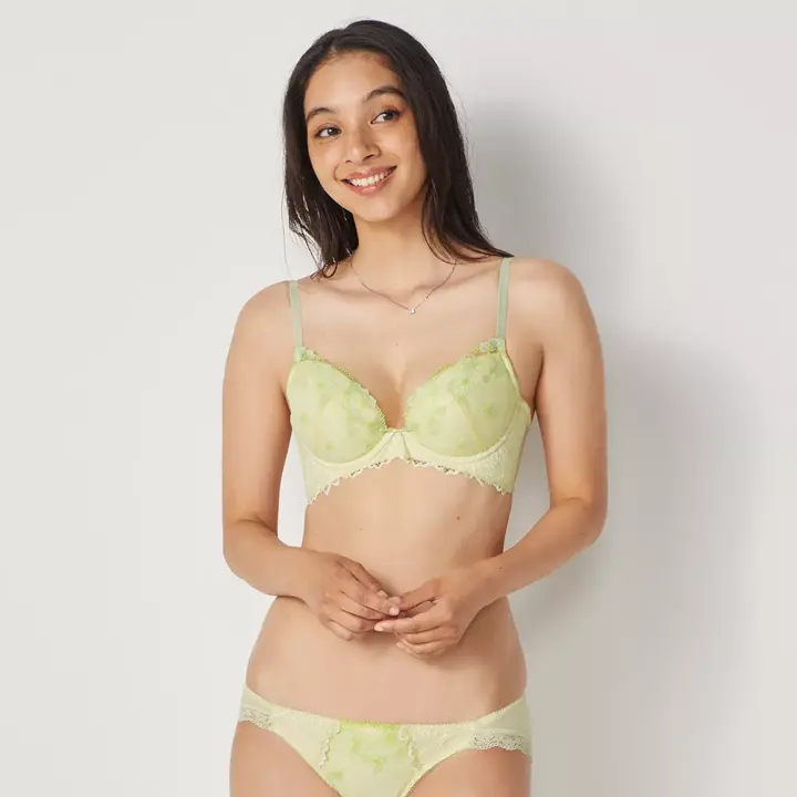 【WEB/アウトレット限定】Daily AMOSTYLE レギュラーショーツ (イノセントフローラル), イエロー, model image number 1