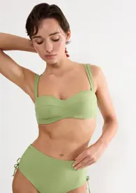 SUMMER ALLURE
