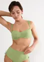 SUMMER ALLURE