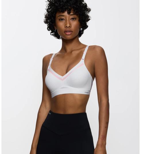 Triumph Triaction Free Motion - White - Triumph - Category Activewear: Non-wired bras