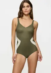 SUMMER ALLURE