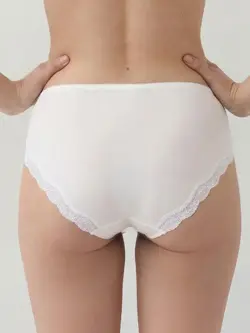 レッドレーベル バイ トリンプ