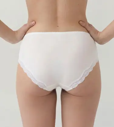 レッドレーベル バイ トリンプ0126 はきこみ深めショーツ