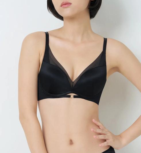 Triumph All Day Silk Non-Wired Push Up Deep V Bra - Black - Push Up Bra