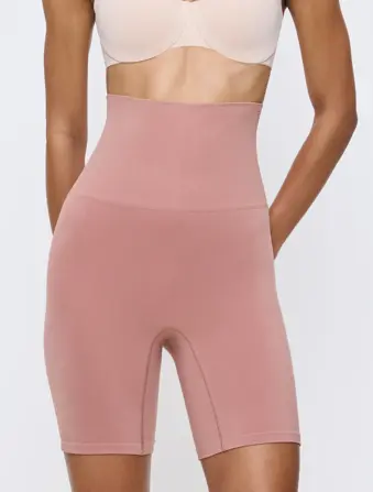 TRIUMPH SOFT SCULPT