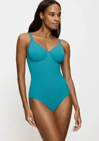 SUMMER ALLURE
