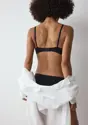 BODY MAKE-UP ESSENTIALS