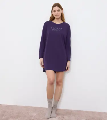 NIGHTDRESSES