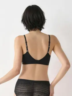 スロギー フリー オールラウンド レース ノンワイヤーブラジャー