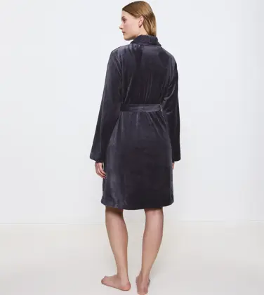 ROBES