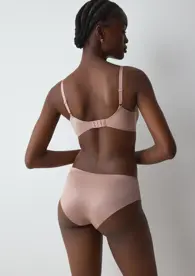 BODY MAKE-UP SOFT TOUCH